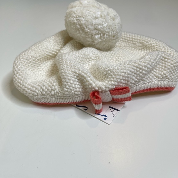 Janie & Jack Knit Pompom Beret 18-24 months - Picture 1 of 7